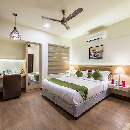 Treebo Nestlay Casa Chennai Exterior foto
