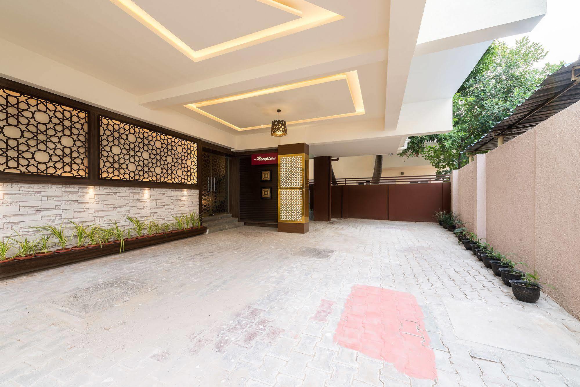 Treebo Nestlay Casa Chennai Exterior foto